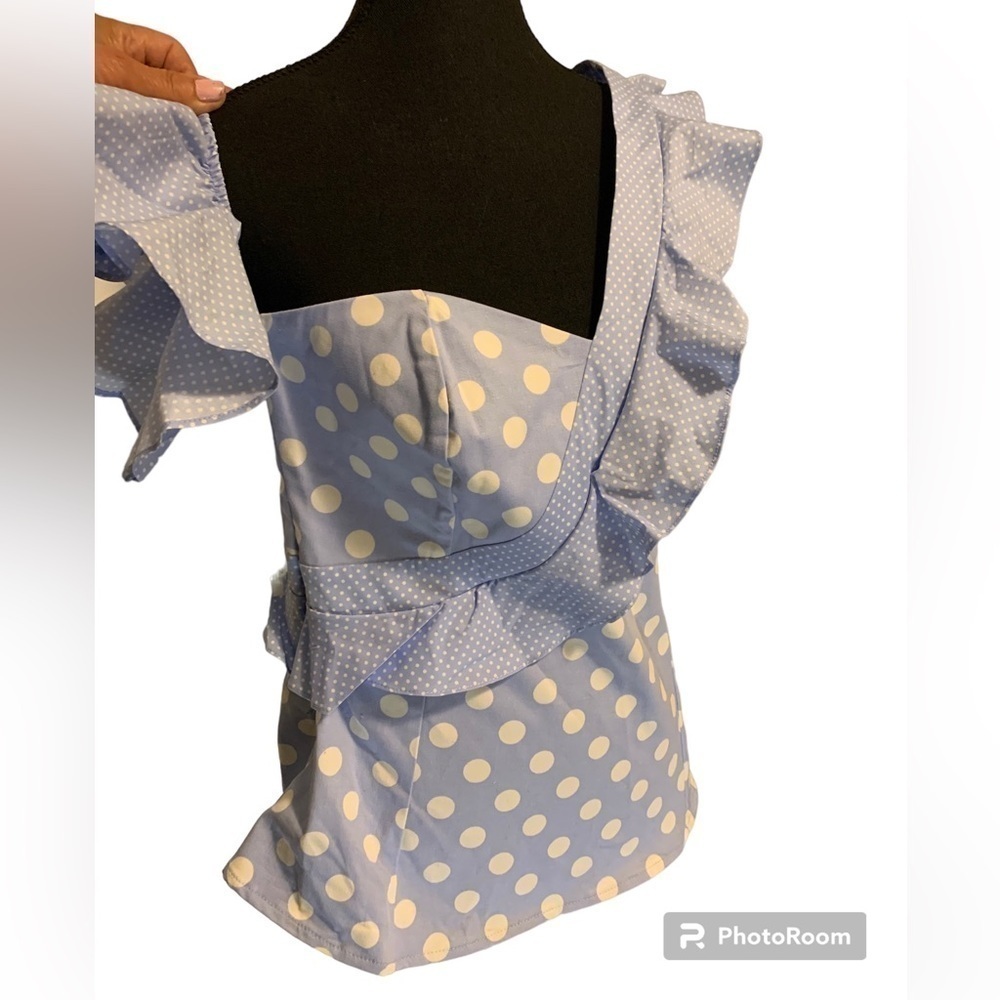 Studio F ladies top in size S. white and Light blue